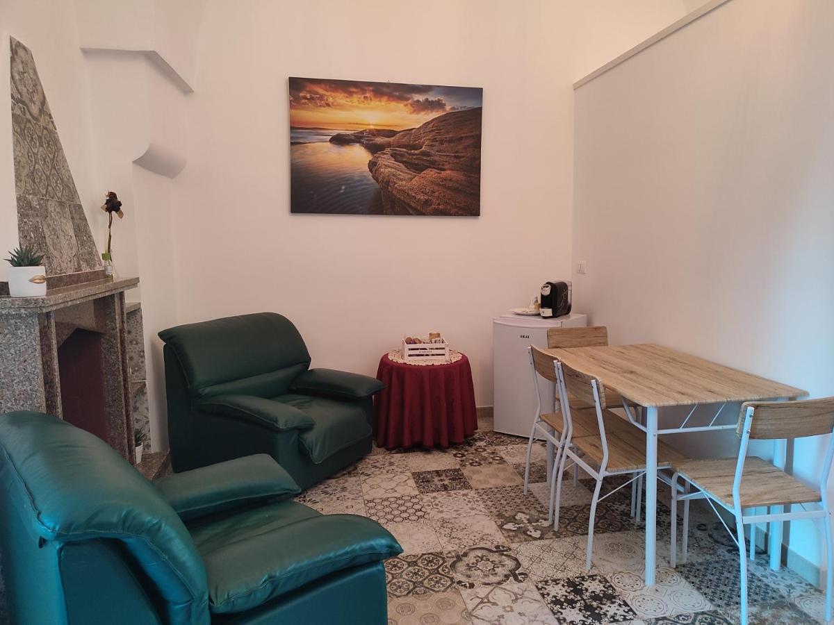 Dimora Dei Nonni 199 Bed & Breakfast Monopoli Exterior photo